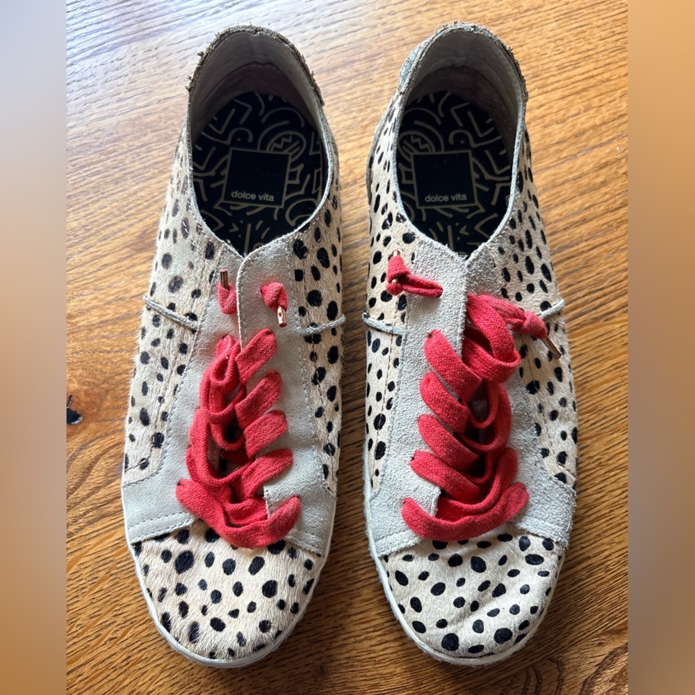 Dolce Vita Leopard Print Sneakers with Red laces- women’s 8.5 - Picture 3 of 11
